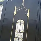 بوابة حوش بحالة ممتازة شبه جديدة
