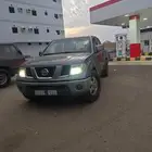 نيسان نافارا محول ديزل 2010