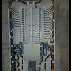 كهربائي مقاول