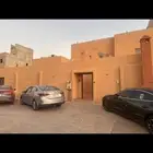 فيلا نظام دور وملحق وحوش واسع للبيع او للايجار حي الجزيره
