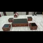 طاولة الخدمات