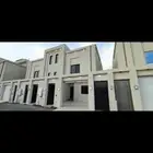 للبيع شقق ارضية وعلويه حوش واسع بايكة سيارة