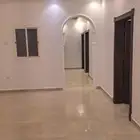 للإيجار شقه واسعه في حي الياقوت ابحر الشماليه