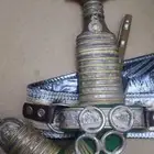 جنبيه فضه مفحوصه ومشروطه عليها ماء الذهب منقوشه سلتها فولاذ