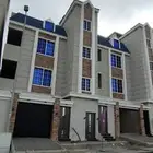 للبيع شقق ارضية وعلويه موقع مميز تشطيبات فاخرة أسعار مناسبة