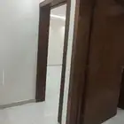 شقه جديده بالندوه اربع غرف وصاله مدخلين للايجار