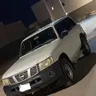 للبيع جيب نيسان باترول سفاري 2008.