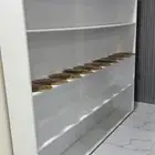 رف من 4 طبقات الطول 3 متر العرض متر ونص