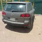 سيارة فالكسفاجن جيب طوارق موديل 2009 للبيع تشليح
