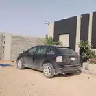 السيارة هي فورد إيدج ليلبيع تشلح او احد يبي يغير له مكينه