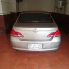 تيوتا افالون 2008