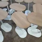 طاولات خدمة للإيجار