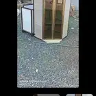 كنب ودولاب وسريرين وثلاث قطع دولاب مطبخ