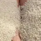يوجد لدينا رمل السليكا بجميع مقاساته