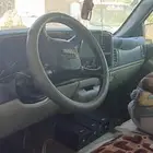 سيارة جمس موديل 2000 ممشاه 446الف كيلو