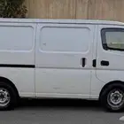 باص بضاعة نيسان اورفان فاضي من غير مكينة ولا قير موديل 2006