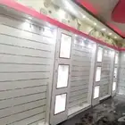 ديكور محل جولات صغير