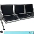 يوجد لدينا كراسي انتظار باسعار مناسبه