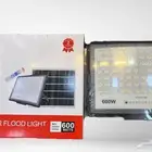 متوفر كشافات طاقه شمسيه لوح منفصل ضمان سنتين جودة عالية