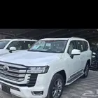 لاندكروزر GXR L4 بنزين 2025