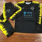 تفصيل وتصميم ملابس رياضية