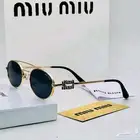نظارات شمسية نسائية معا ملحقاتها