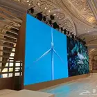 شاشات معارض بالمتر شاشة p2.6 كيرف بأسعار منافسه وجوده عاليه