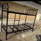 سرير نفر ين مع مراتب دولاب وتسريا سرير حديد دورين مفرد موجود