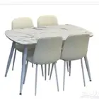 موجود اربع  را ي ست   را ي ش ل في موجود ش ر الجمل  في الجد