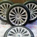 جنوط BMW 2019 740li مع كفرات نظيفه