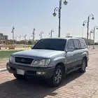 السلام عليكم للبيع جيب لكزس موديل 2002 فل كامل  هدر ليك