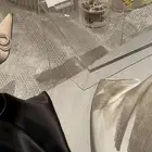 طاولات اكريلك