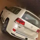 السلام عليكم اعرض لكم لاند كروزر 2020