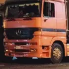 شاحنة موديل 2002