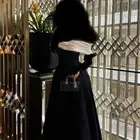فستان اسود دبل كلوش مع ذيل ابيض مقاس XL