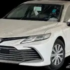 كامري 2024 LE طيس ابيض سعودي أصفار - استلام فوري