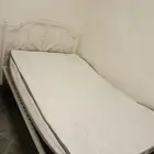 سريرين نفر ونص مع مرتبه للبيع ب290ريال