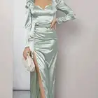 فستان ساتان جديد وأنيق