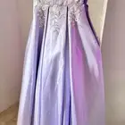 فستان للبيع