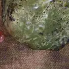 مزاد على حجر نيزك meteor اخضر نادر ينجذب للمغناطيس