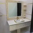 سباك كهربائي مصري بسياره جميع أعمال السباكة والكهرباء