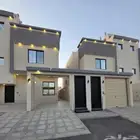 شقه للبيع في حي بدر بمساحه 170 م بسعر 550 الف فقط