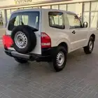 مطلوب باجيرو زي هذا الموديل ونفس الشكلية باب واحد