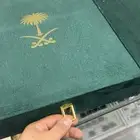 2 بشوت فاخره مع صناديق مناسبه للإهداء