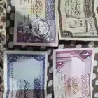 دنانير كويتية قديمة بتوقيع ورقم مميز