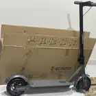 للبيع اسكوتر جديد بكل مشتملاته