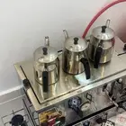 طاولات ثلاجات الة شاي  اغراض محل كامله للبيع