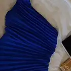 فستان انيق يناسب جميع المناسبات