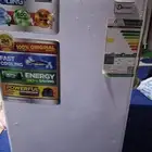 ثلاجه صغيره شبه جديده