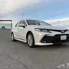 كامري موديل 2024 ابيض فل كامل بنزين ممشى 90 الف قابل لزياده